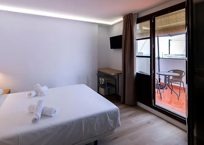 Pensión Casa Castell Orangecosta